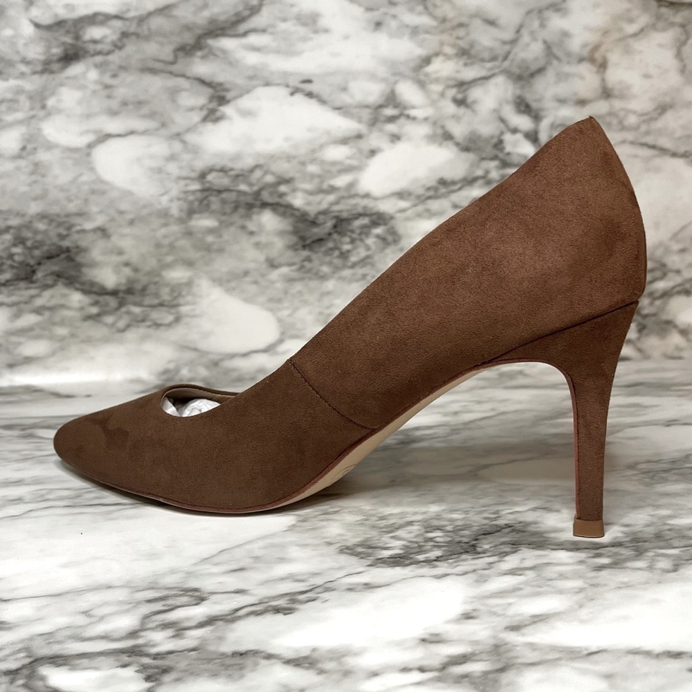 Gemma Microsuede Pointed Toe Cocoa Heels Size 8